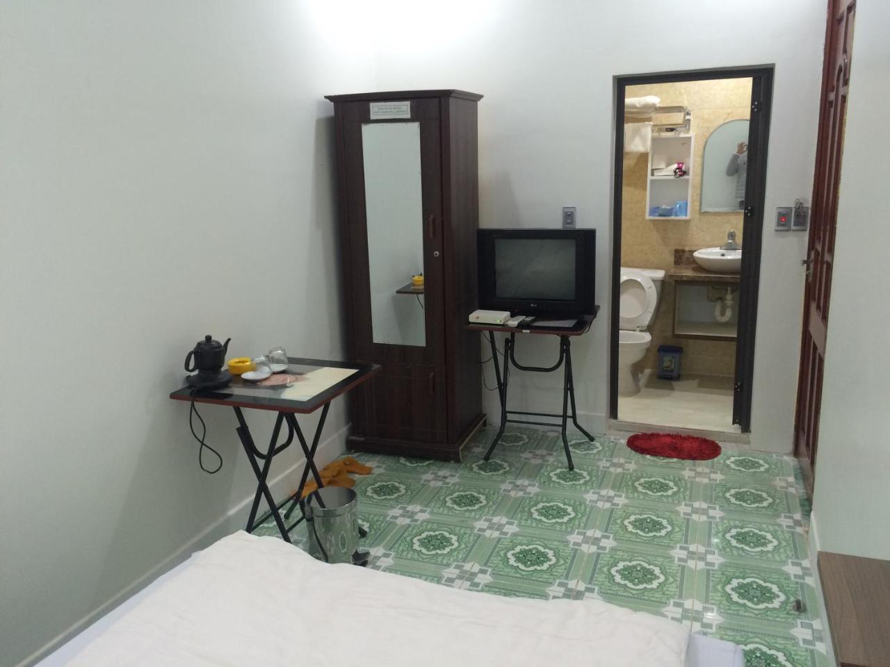 Khai Hoan Hotel Донгван Экстерьер фото