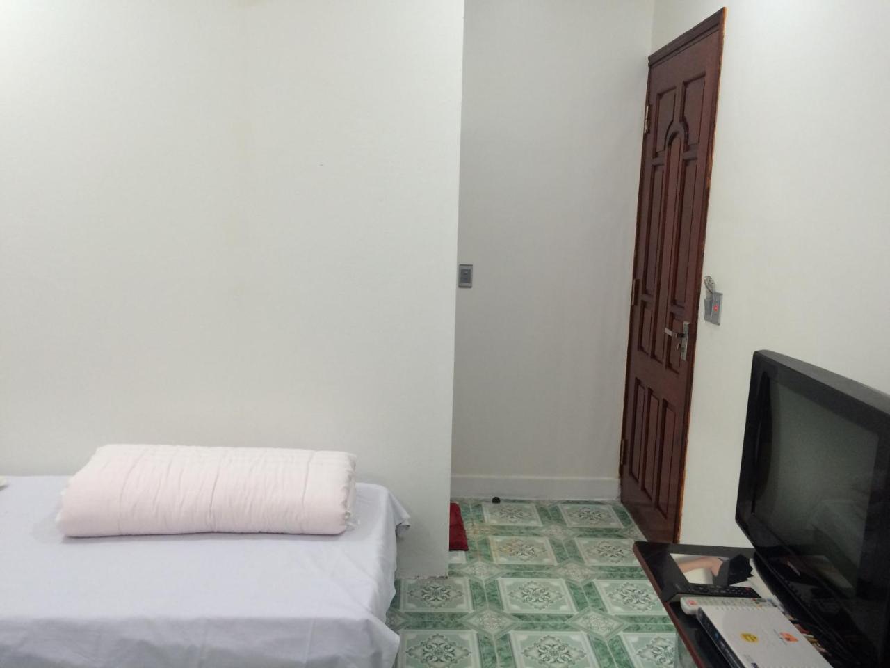Khai Hoan Hotel Донгван Экстерьер фото