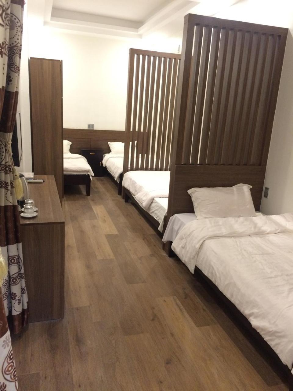 Khai Hoan Hotel Донгван Экстерьер фото